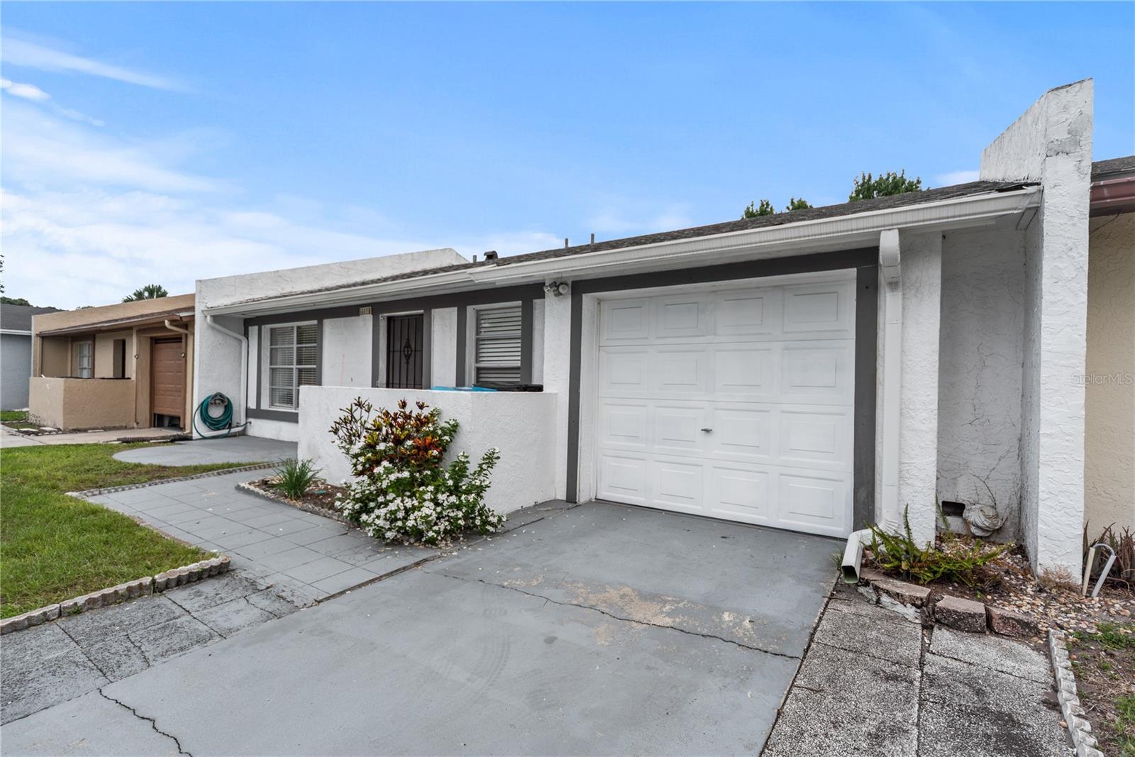 Image 2 of 22 For 1184 Calanda Avenue