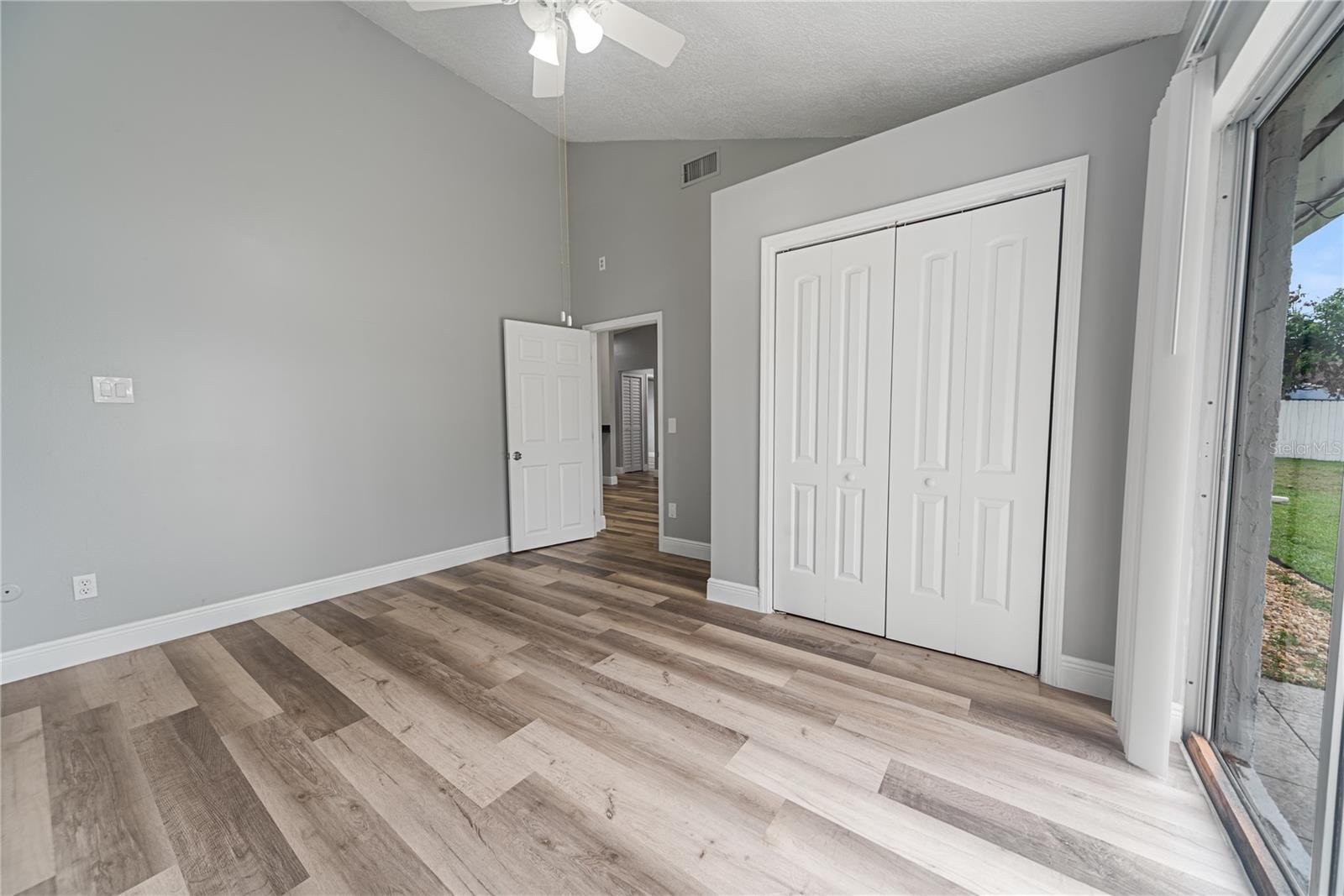 Image 21 of 22 For 1184 Calanda Avenue