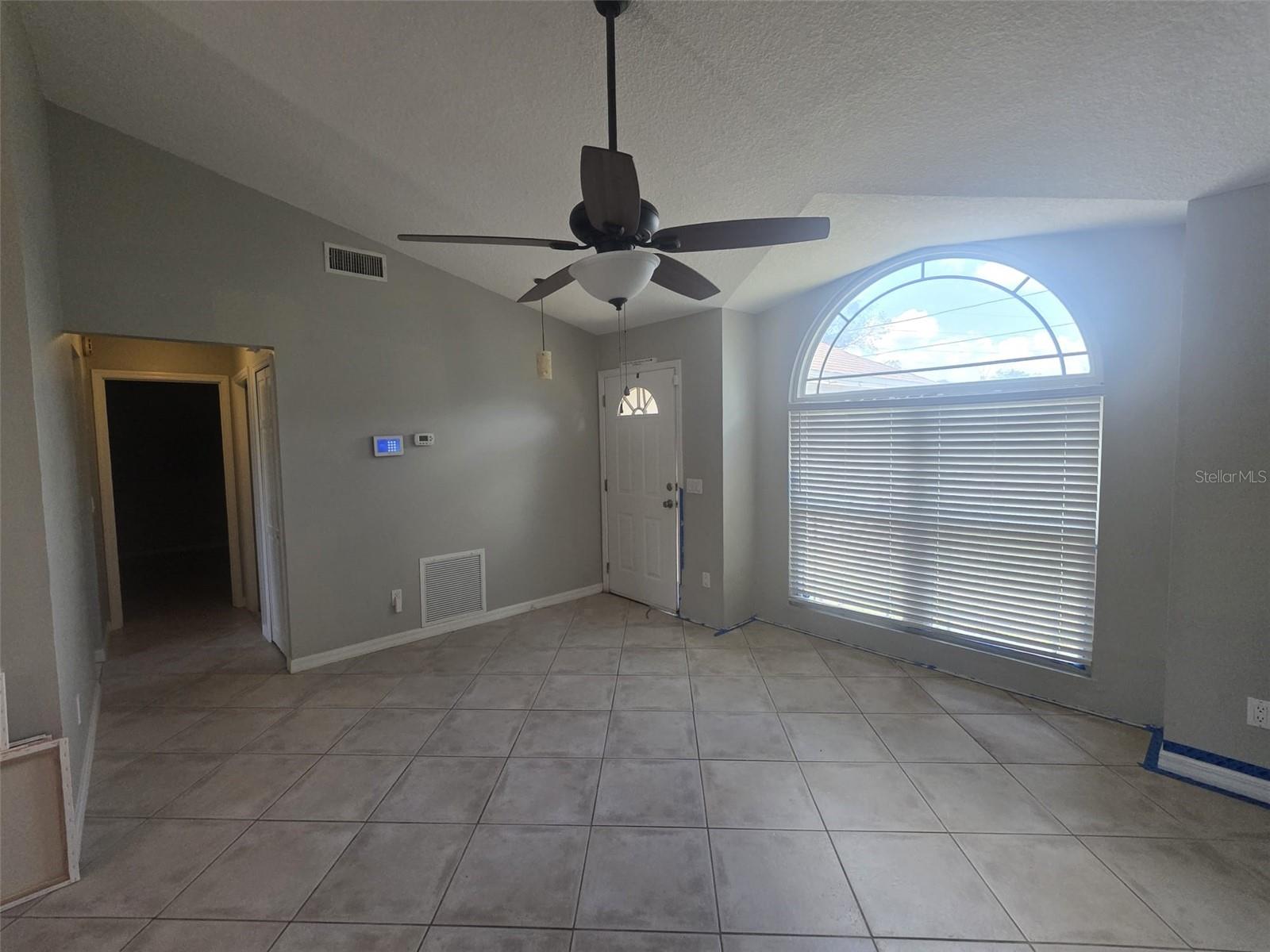 Image 18 of 54 For 2798 Beckwith Street