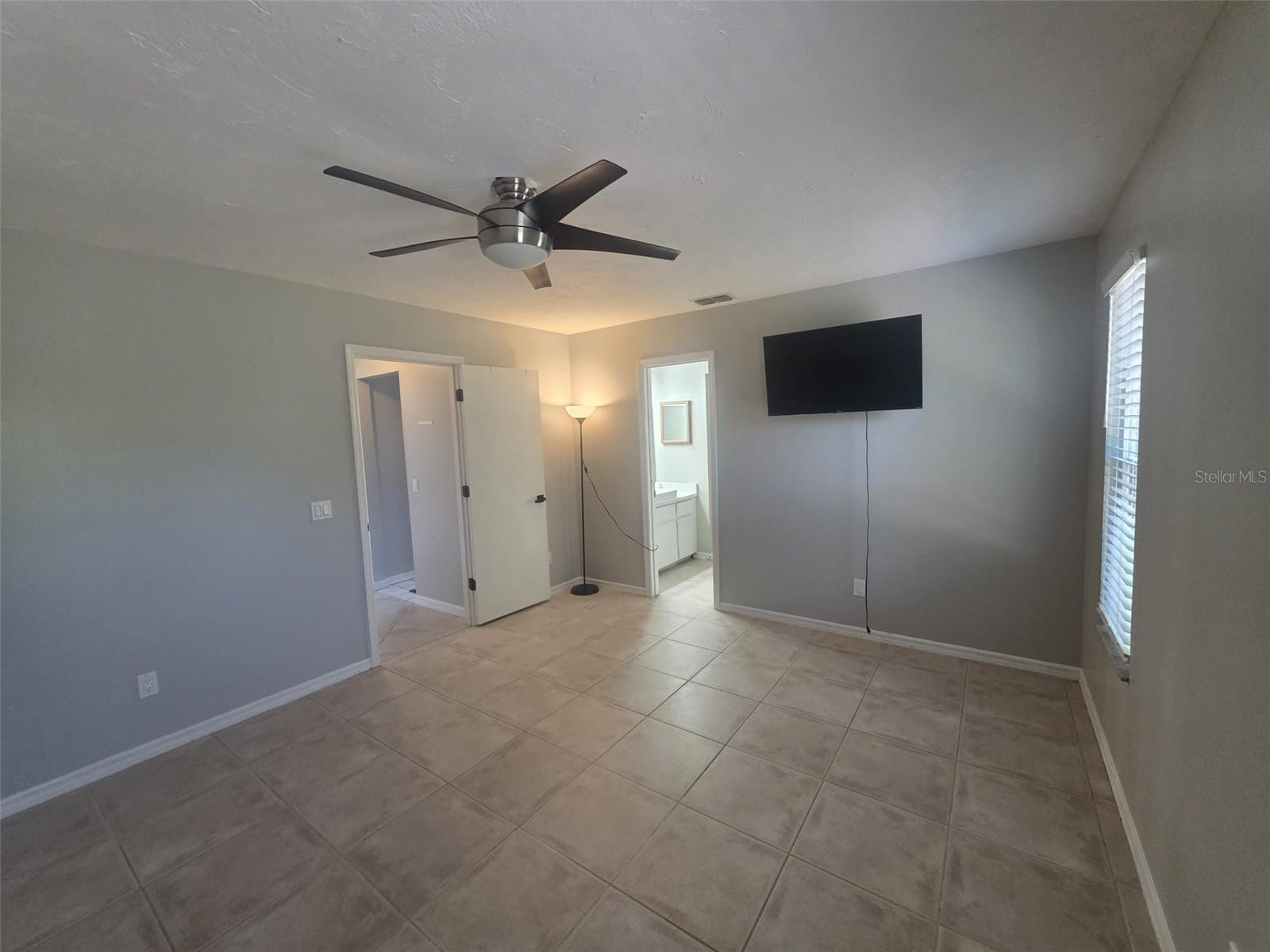 Image 45 of 54 For 2798 Beckwith Street