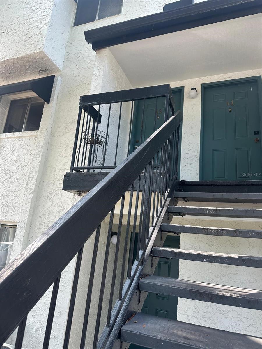 Image 2 of 12 For 4117 Semoran Boulevard 13
