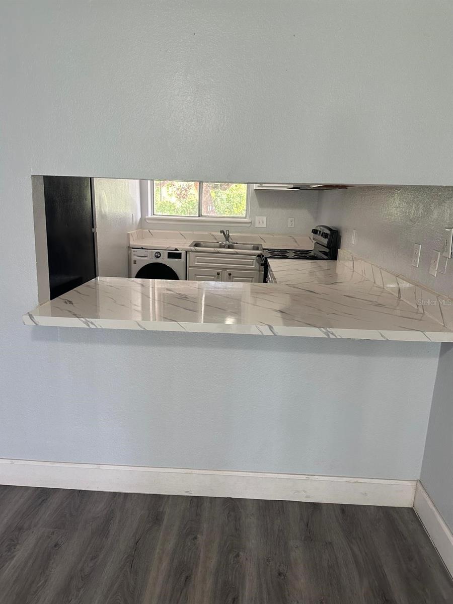 Image 7 of 12 For 4117 Semoran Boulevard 13