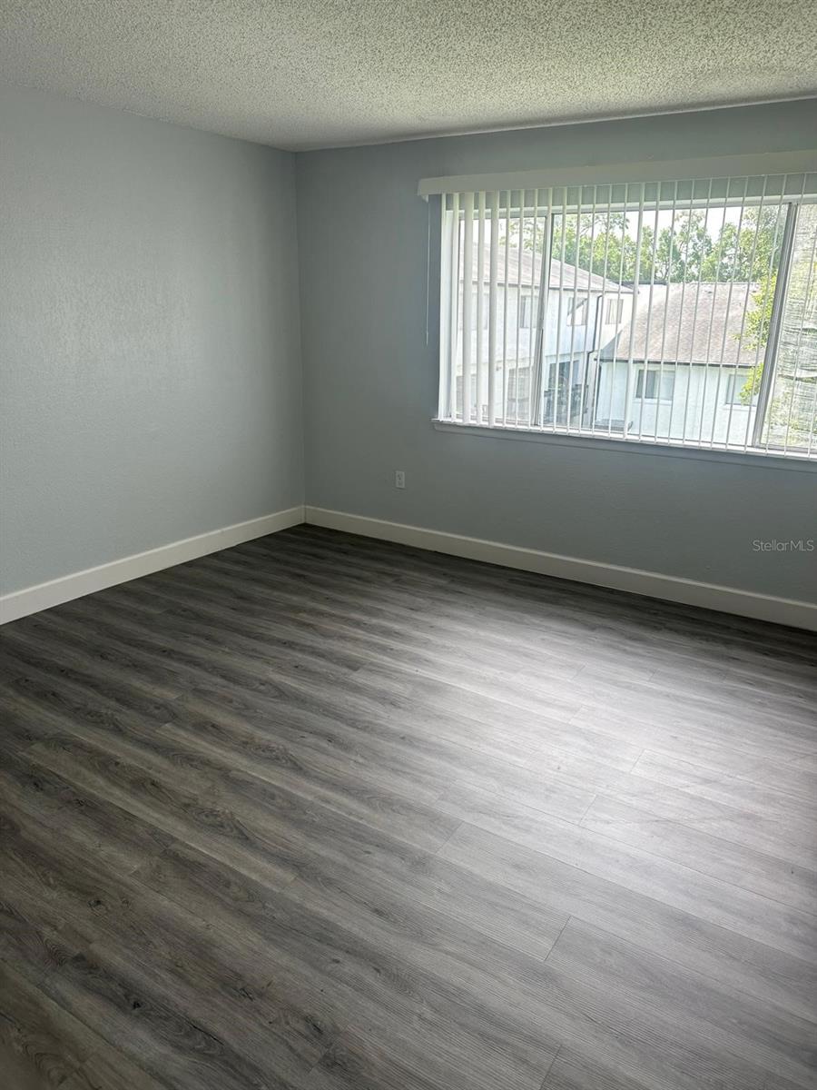Image 9 of 12 For 4117 Semoran Boulevard 13