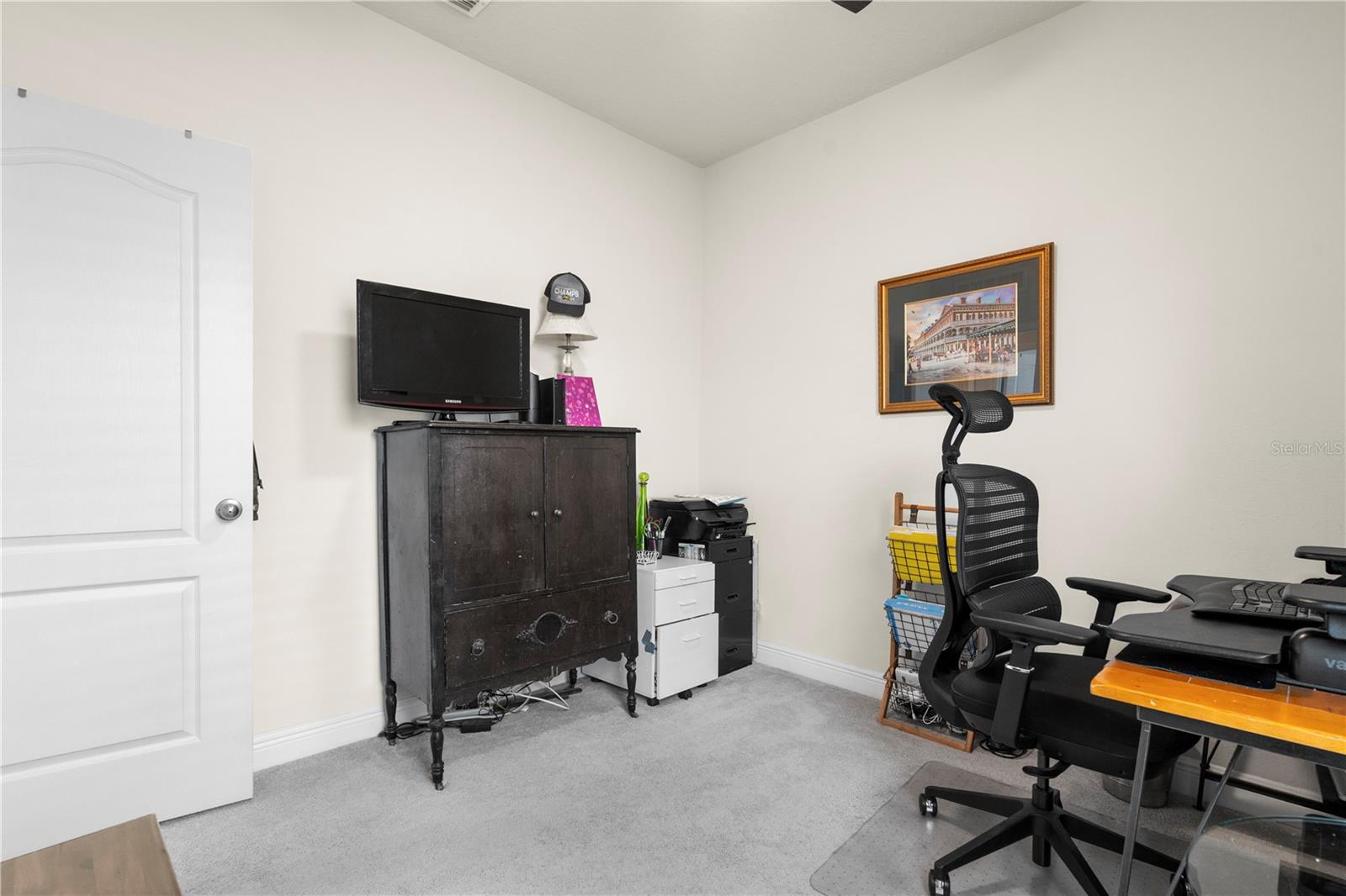 Image 34 of 51 For 1529 Chelsea Manor Circle