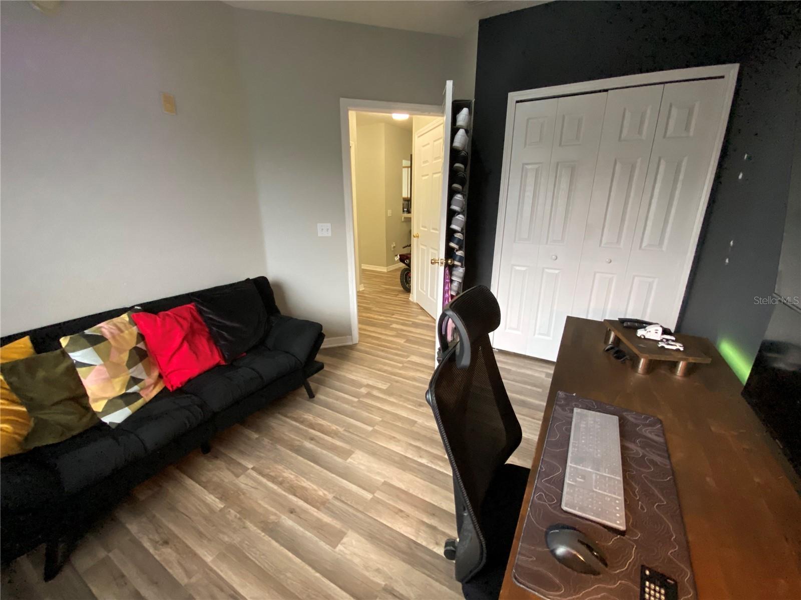Image 10 of 10 For 9507 Amberdale Court 202