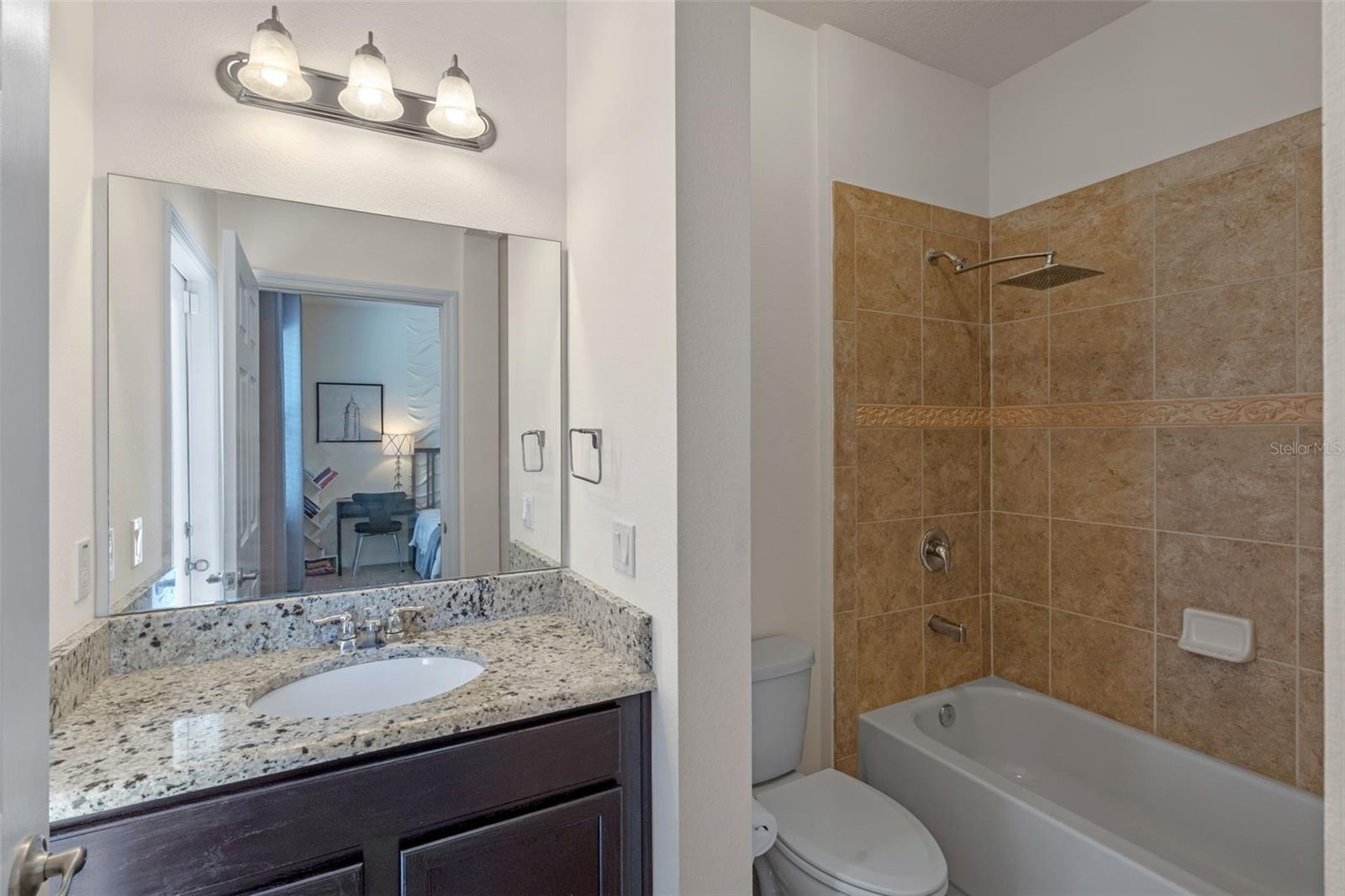 Image 17 of 42 For 9025 Horizon Pointe Trail