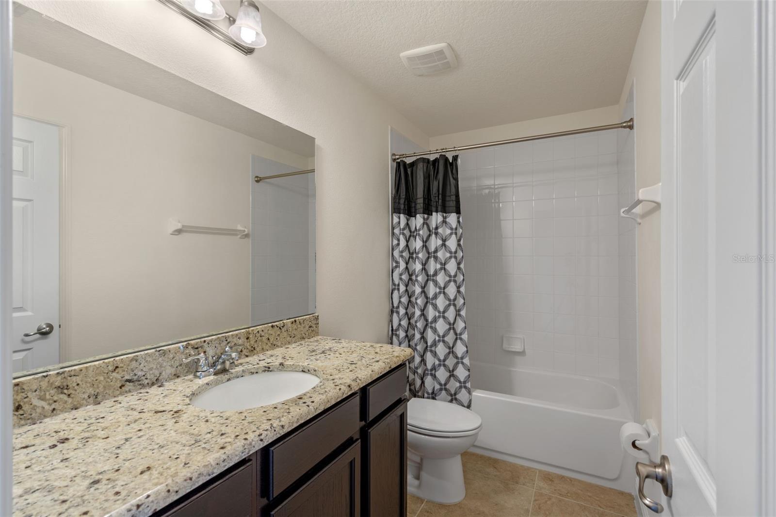 Image 20 of 42 For 9025 Horizon Pointe Trail