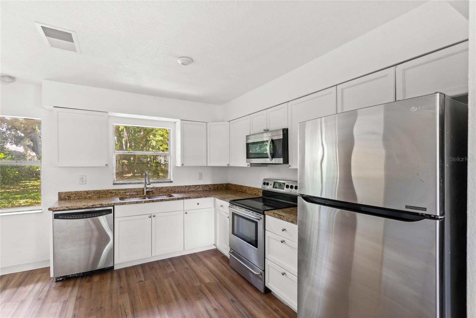 Image 6 of 22 For 3115 Avenue U Nw