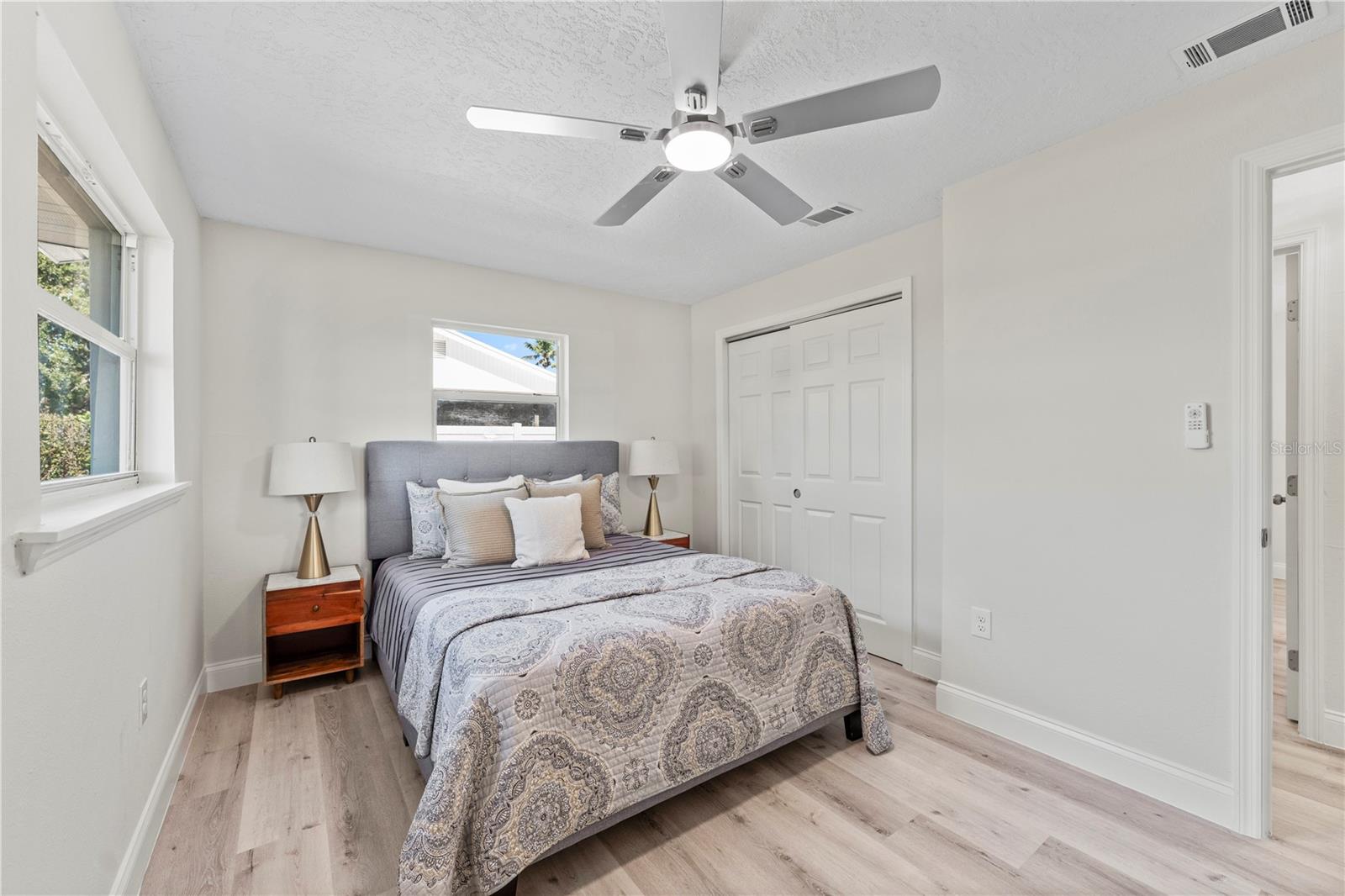 Image 15 of 22 For 2075 Abalone Avenue