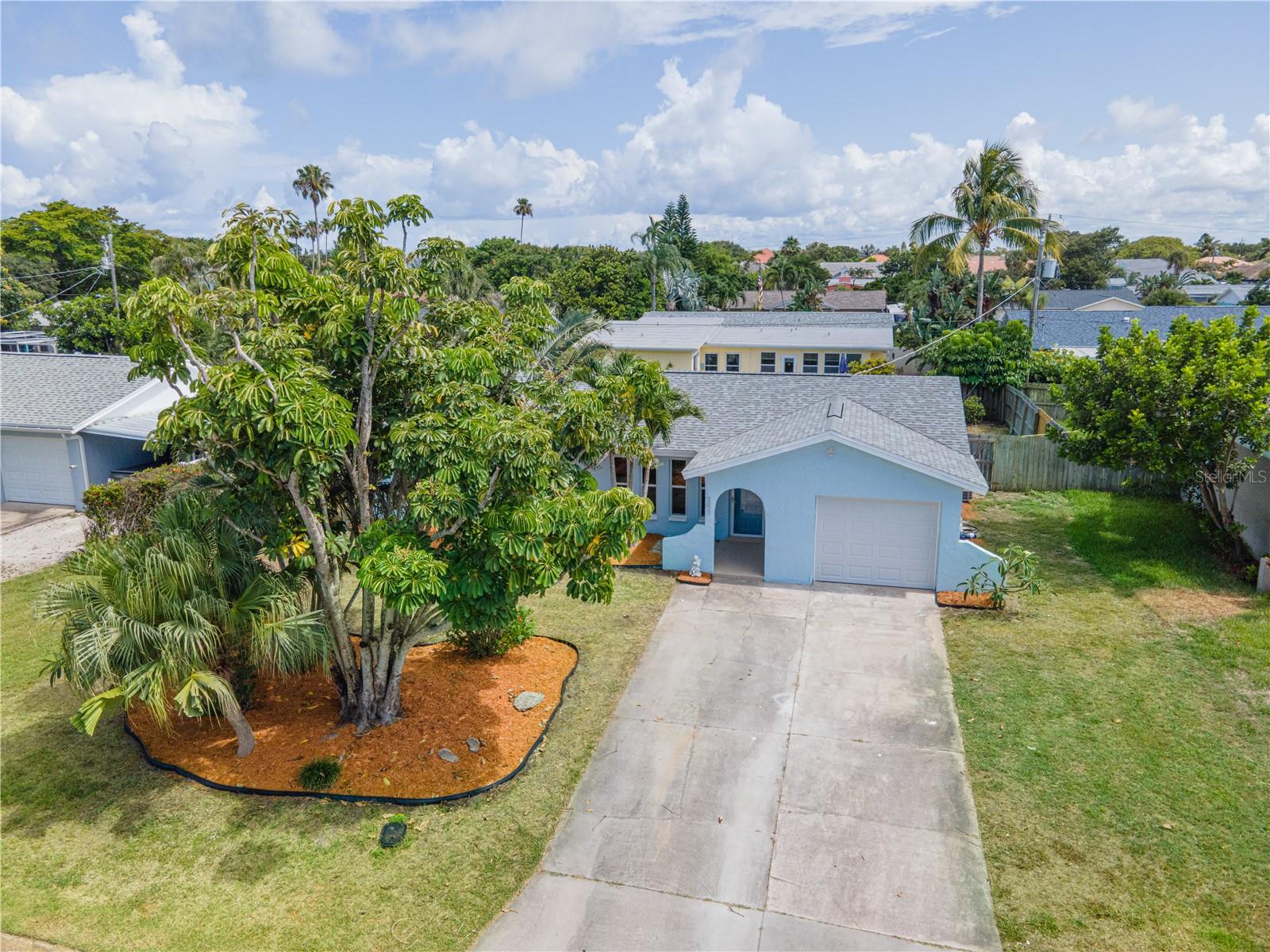Image 17 of 22 For 2075 Abalone Avenue