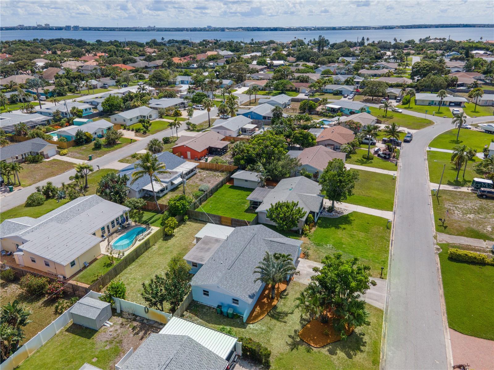 Image 21 of 22 For 2075 Abalone Avenue
