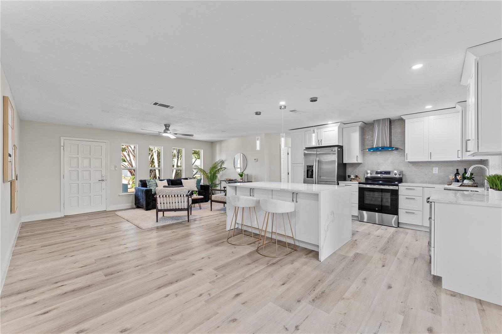 Image 3 of 22 For 2075 Abalone Avenue