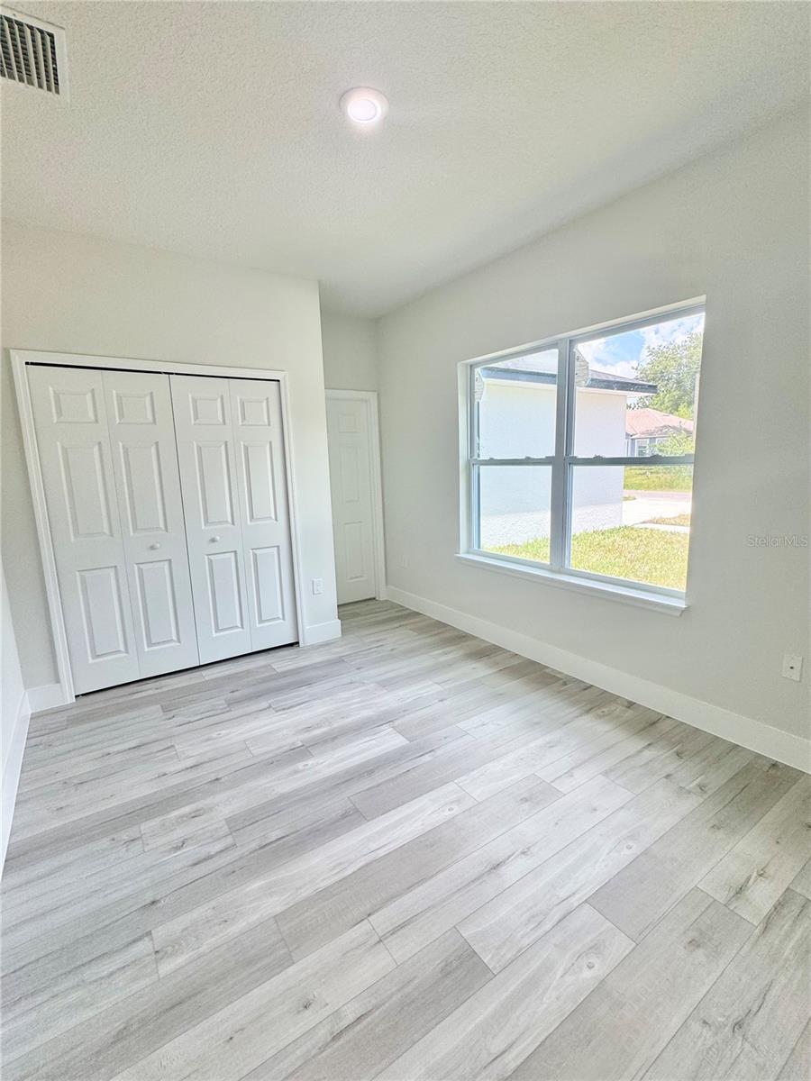 Image 13 of 60 For 308 Franzing Street Sw