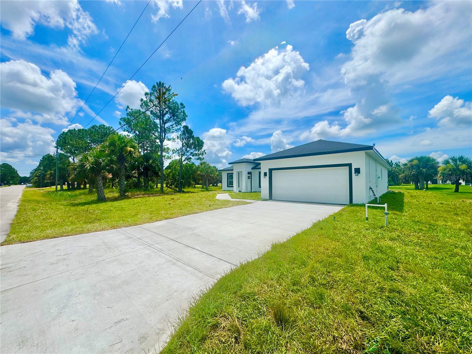 Image 4 of 60 For 308 Franzing Street Sw