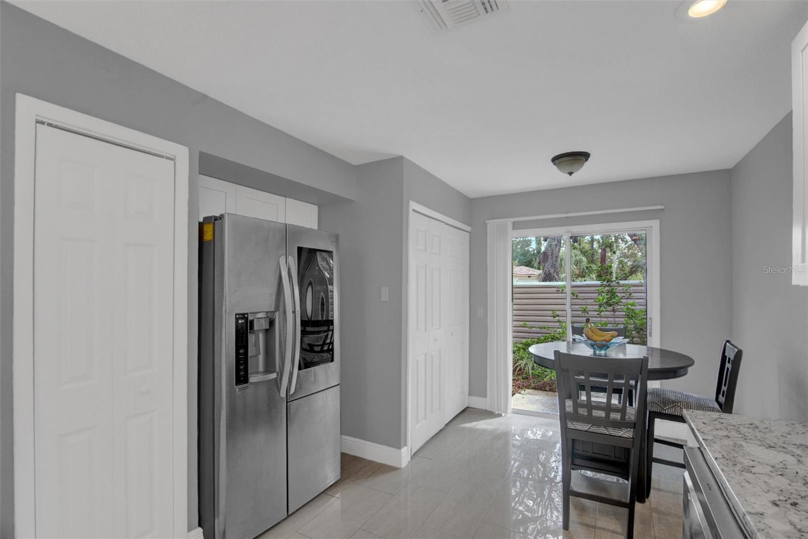 Image 11 of 54 For 503 Portland Circle
