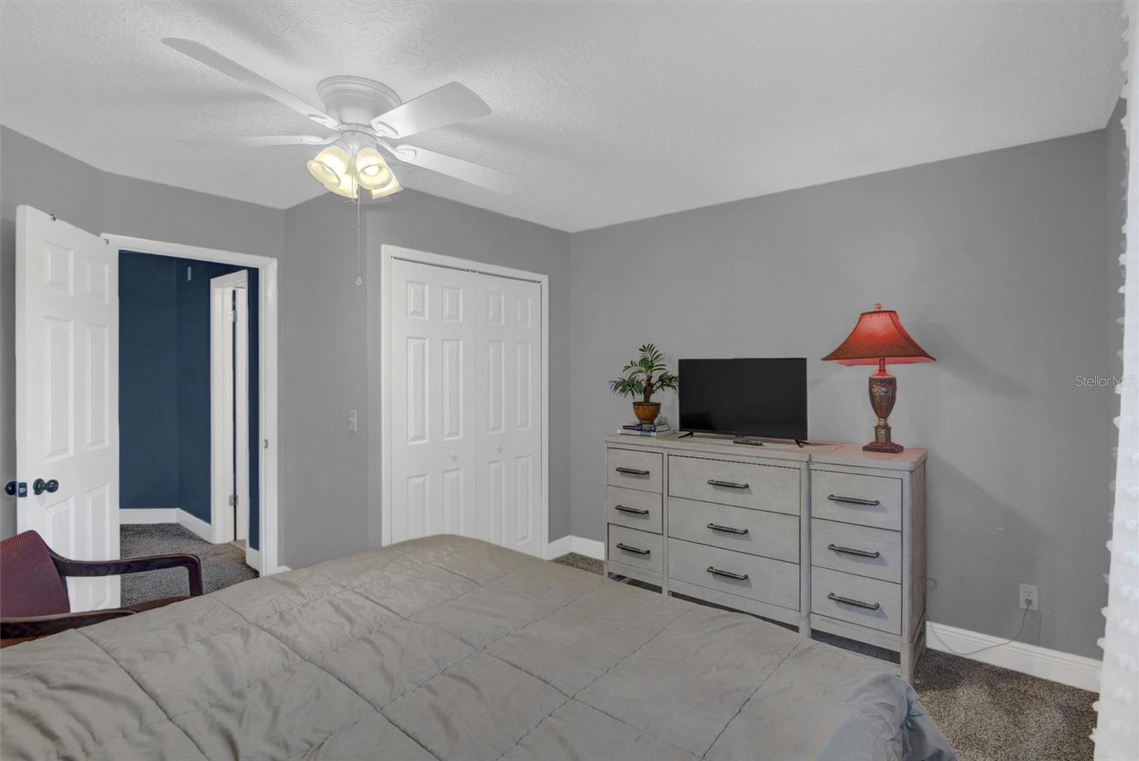 Image 36 of 54 For 503 Portland Circle