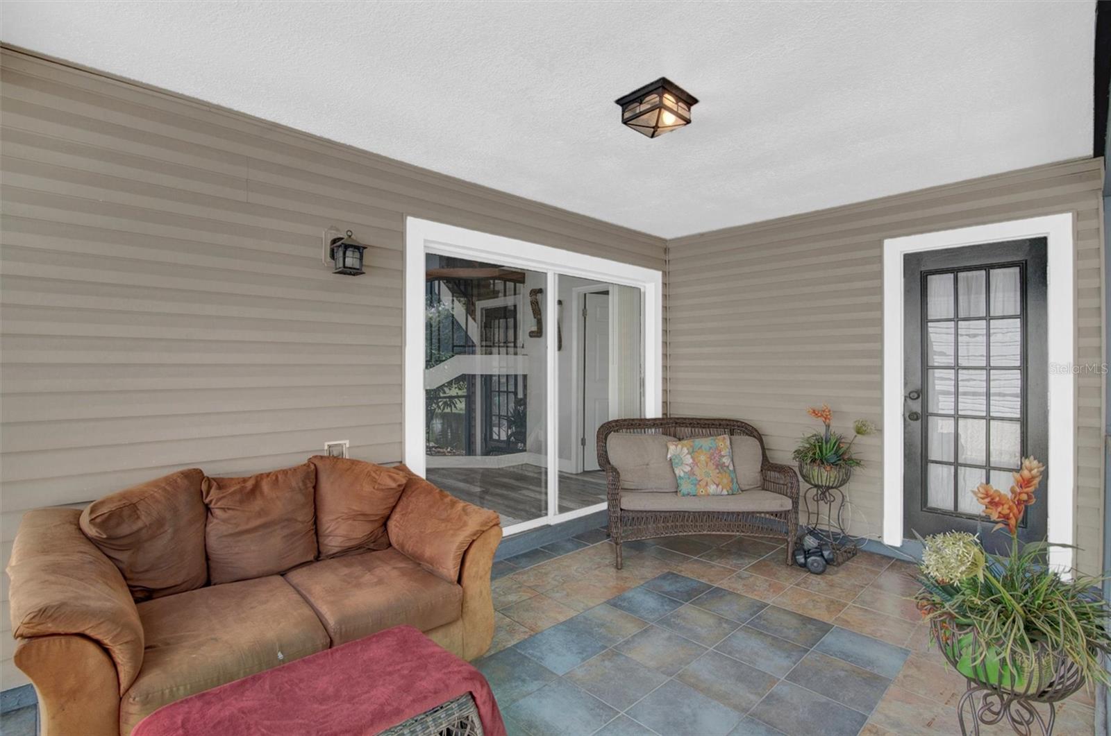 Image 41 of 54 For 503 Portland Circle
