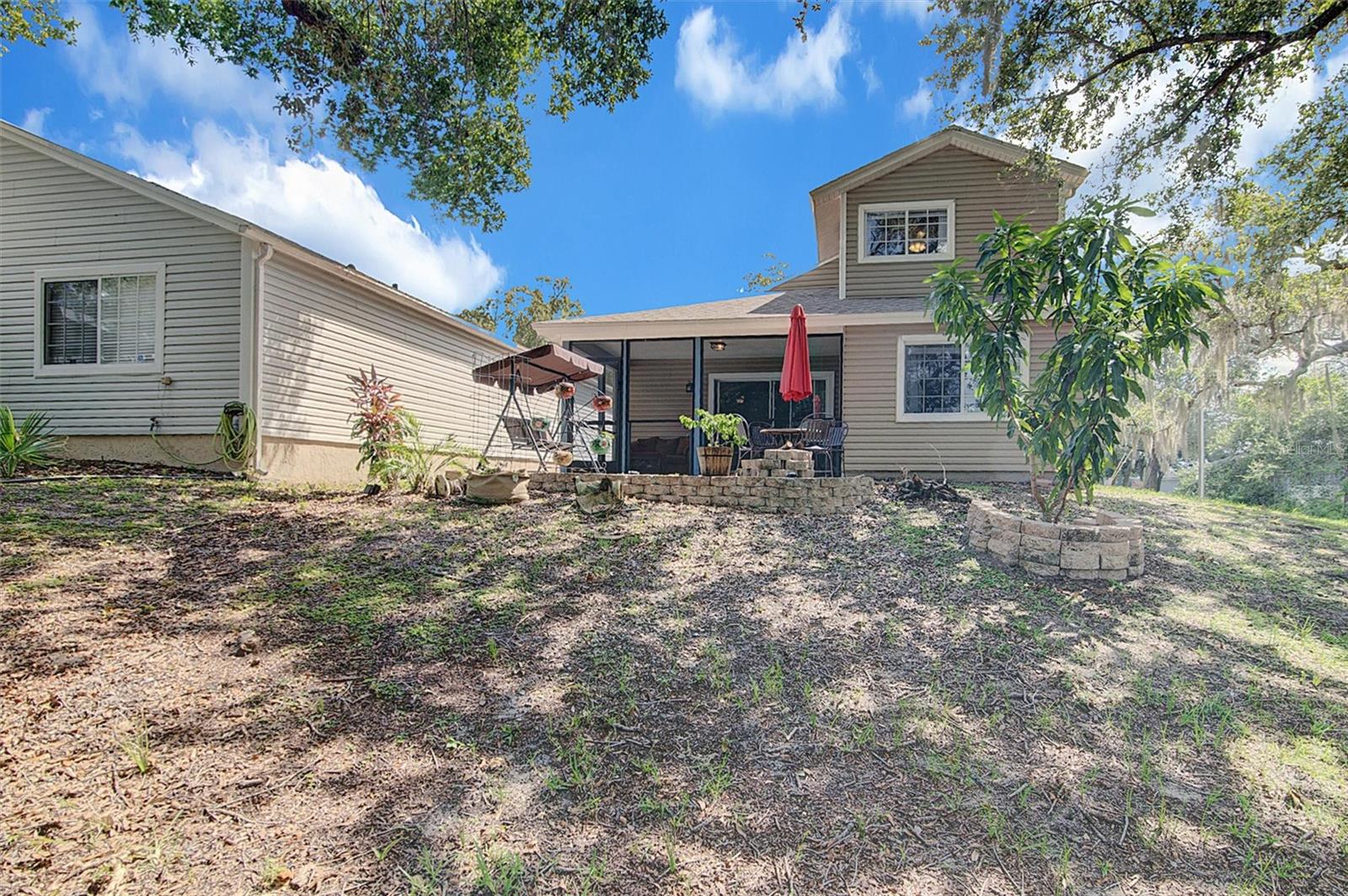 Image 47 of 54 For 503 Portland Circle