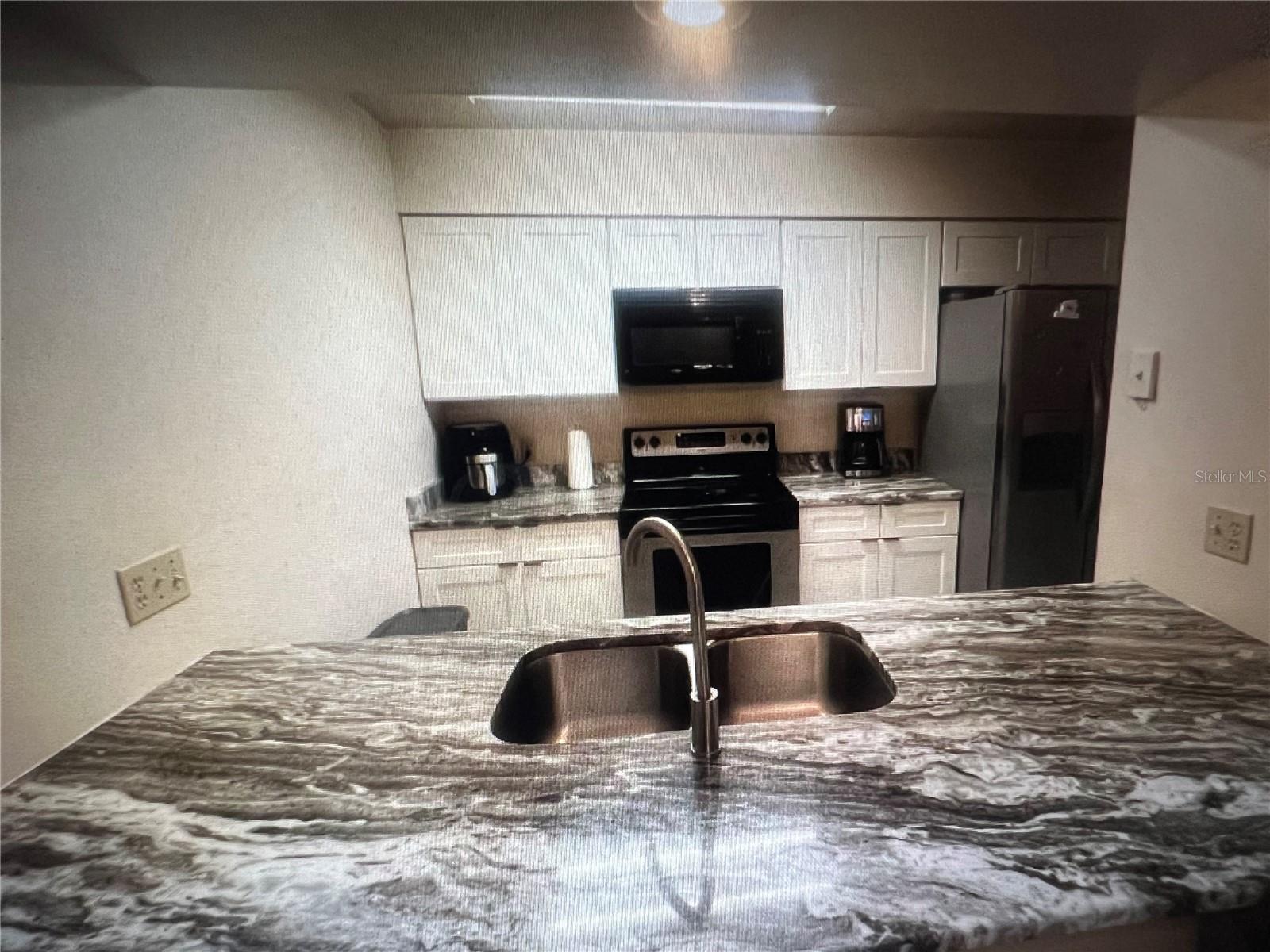 Image 9 of 15 For 238 Riverbend Drive 107