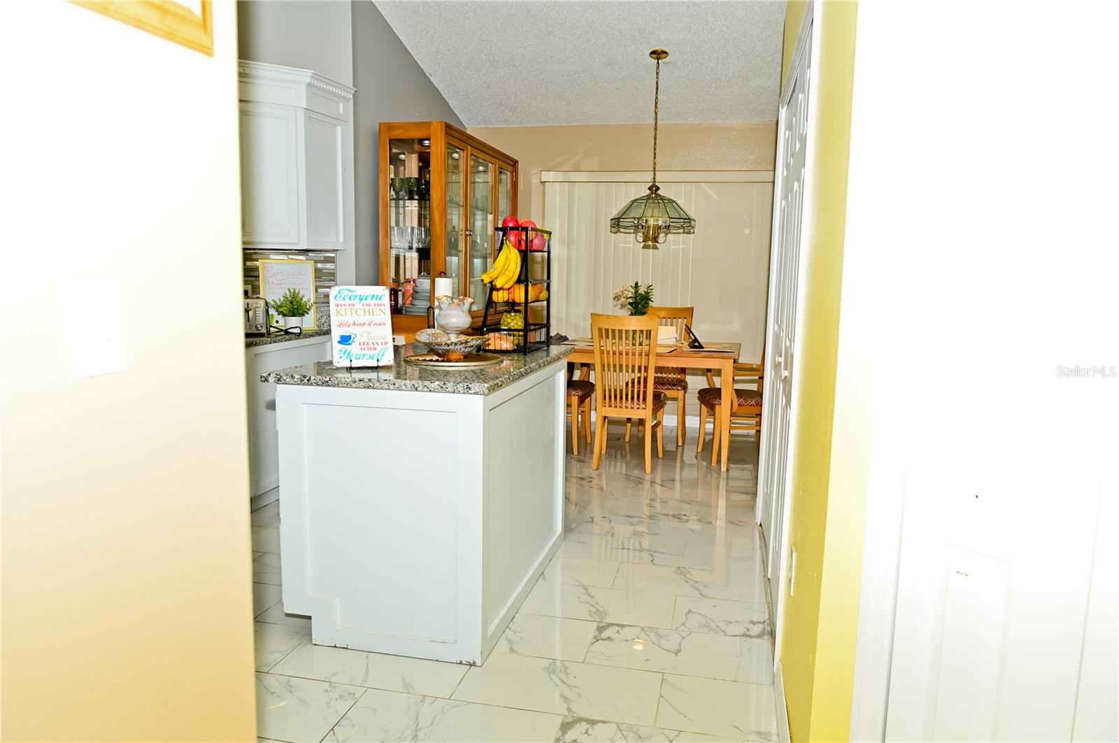 Image 11 of 29 For 12406 Beacontree Way