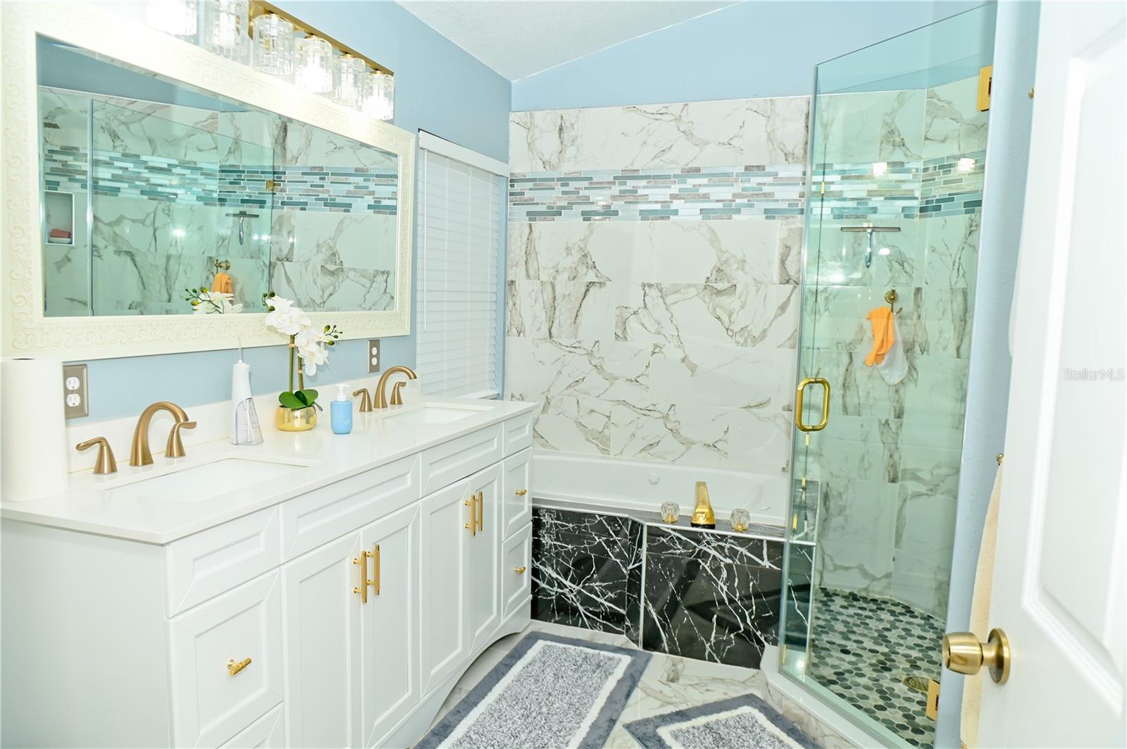 Image 24 of 29 For 12406 Beacontree Way