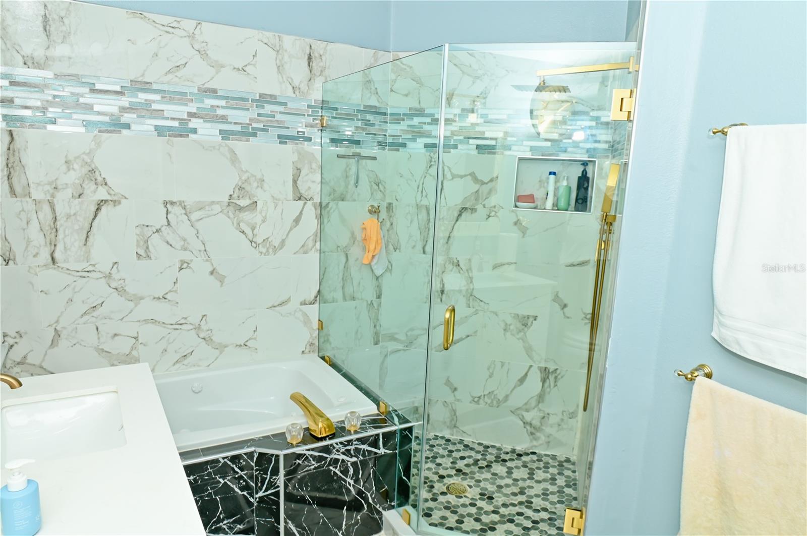 Image 25 of 29 For 12406 Beacontree Way
