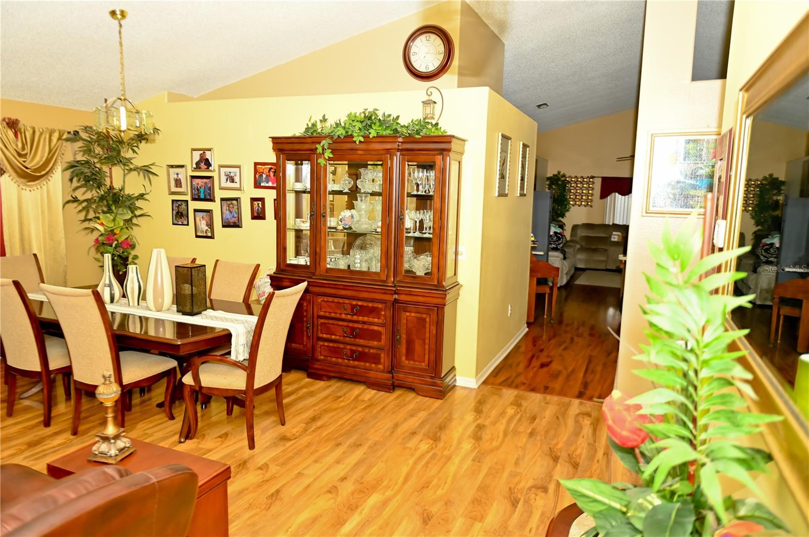 Image 8 of 29 For 12406 Beacontree Way
