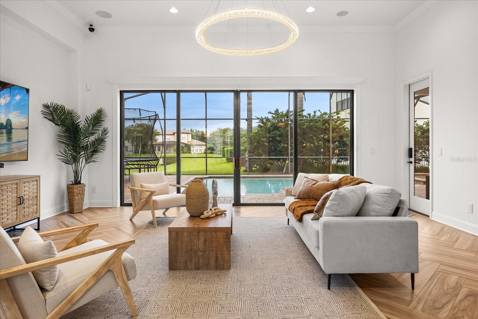 Image 18 of 86 For 7733 Pointe Venezia Drive