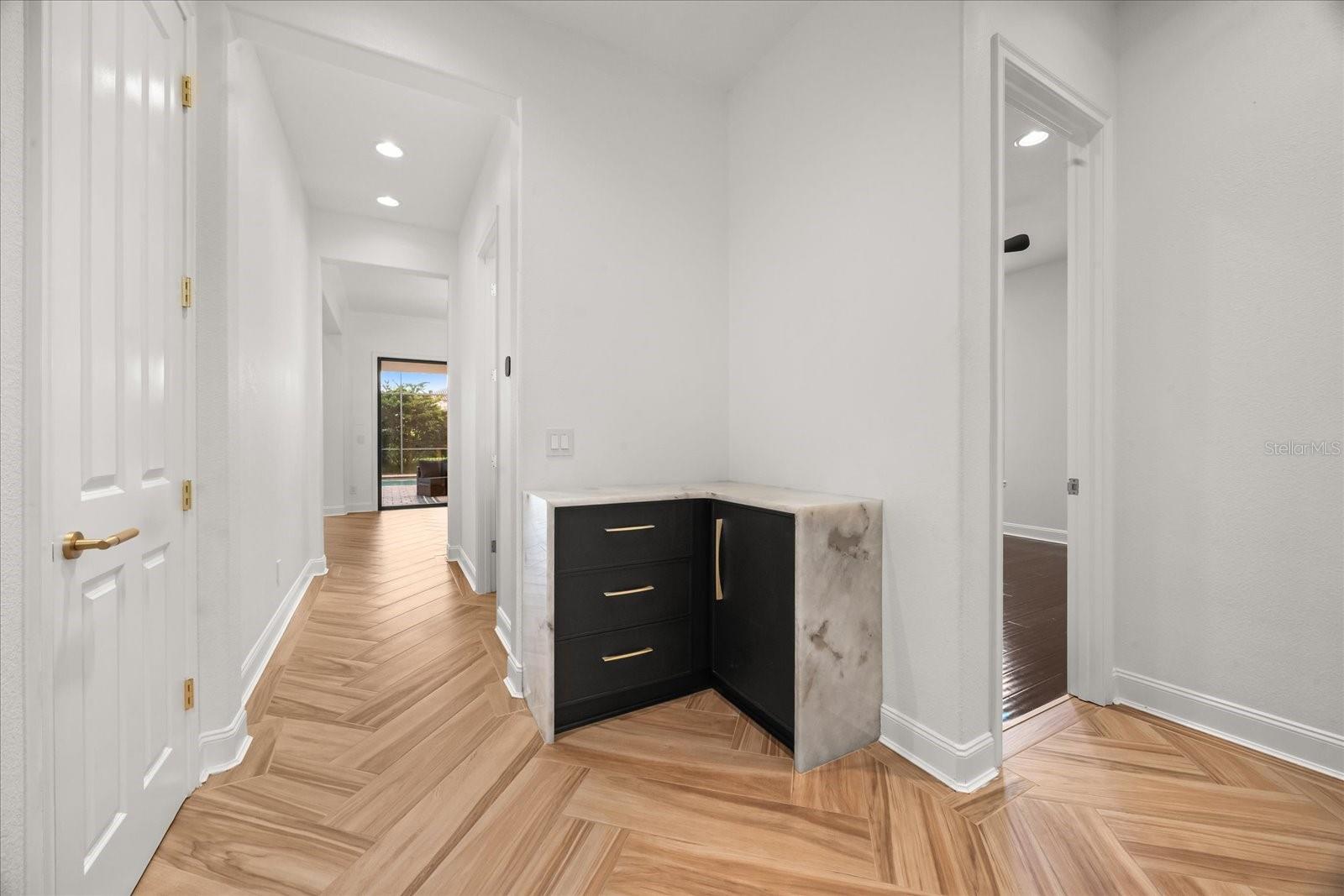 Image 59 of 86 For 7733 Pointe Venezia Drive