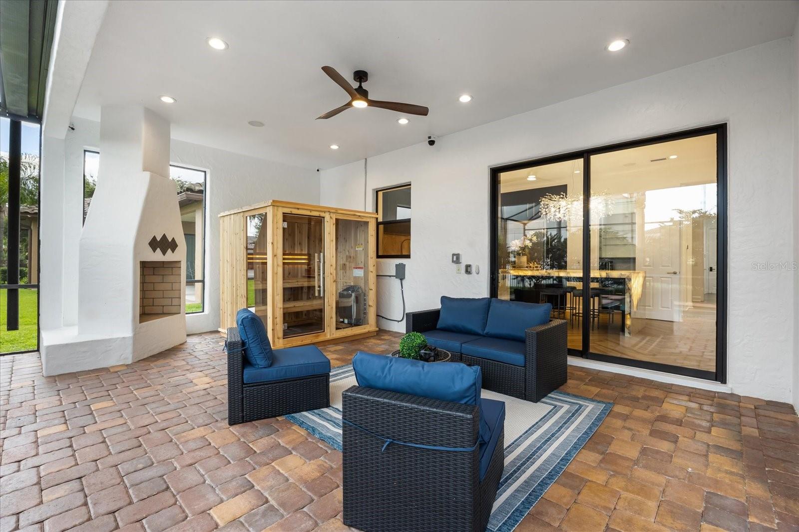 Image 74 of 86 For 7733 Pointe Venezia Drive