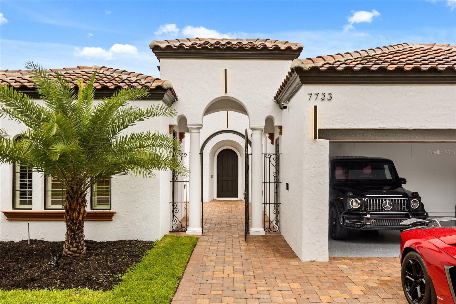 Image 8 of 86 For 7733 Pointe Venezia Drive