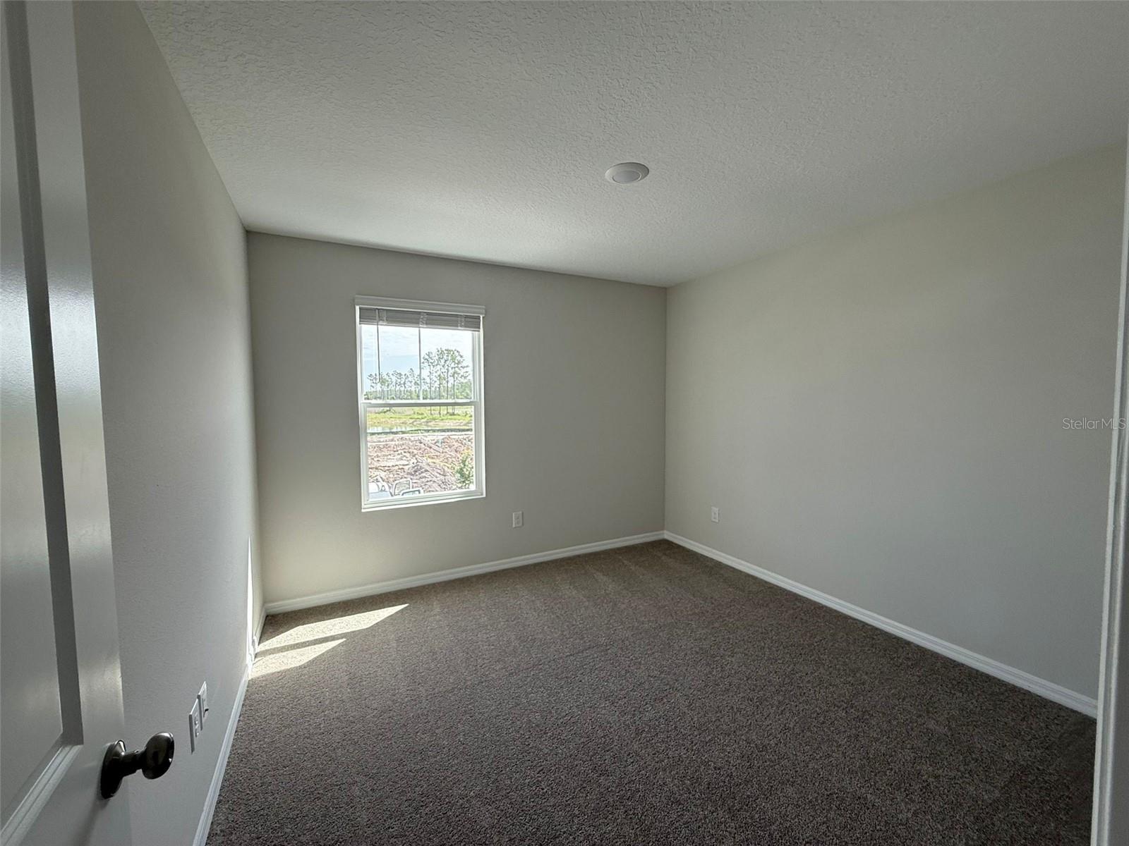 Image 25 of 33 For 37087 Sagemoor Drive