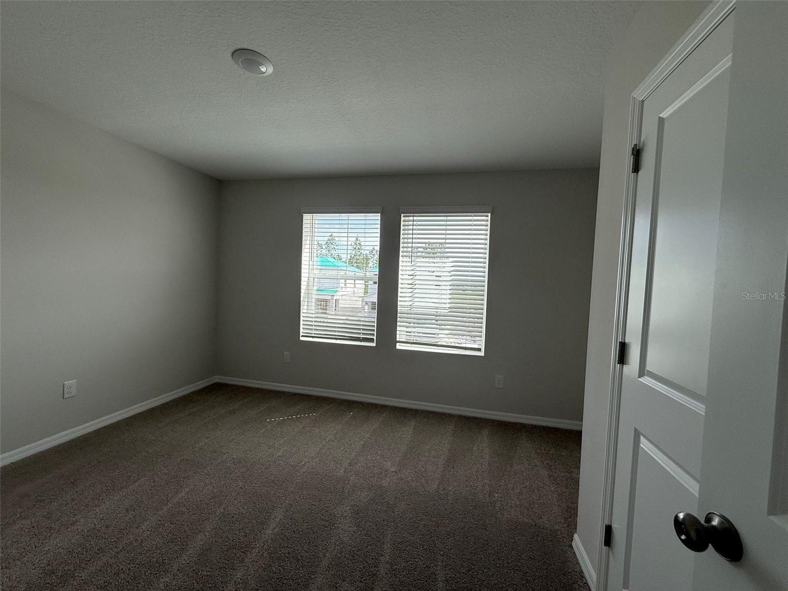 Image 30 of 33 For 37087 Sagemoor Drive