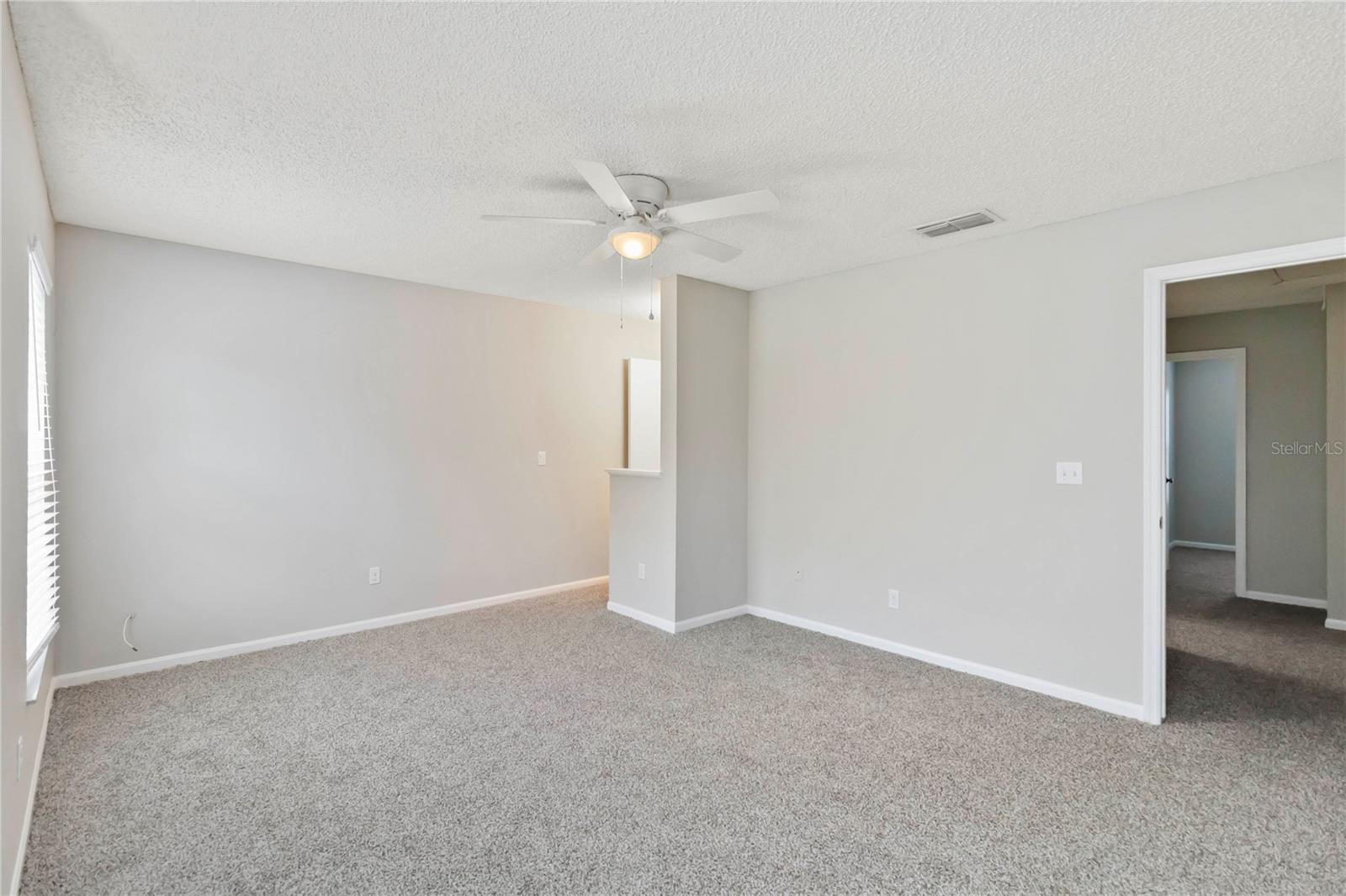 Image 15 of 28 For 4447 Brook Hollow Circle