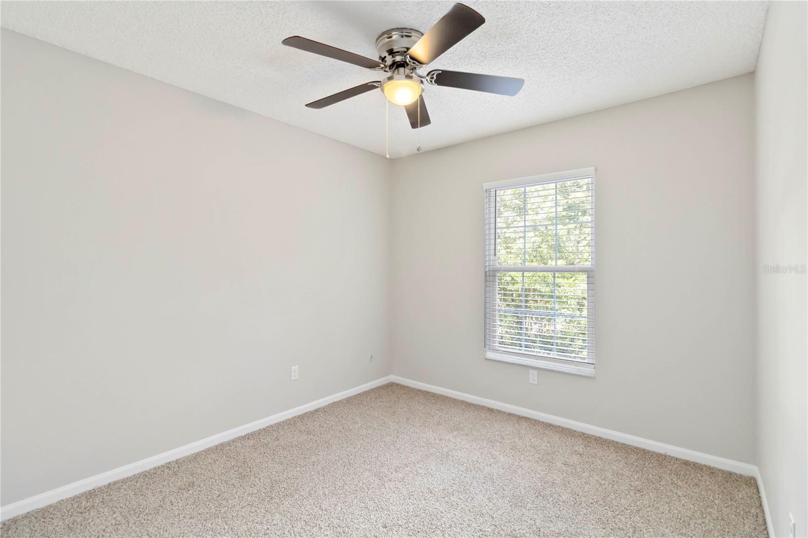 Image 20 of 28 For 4447 Brook Hollow Circle