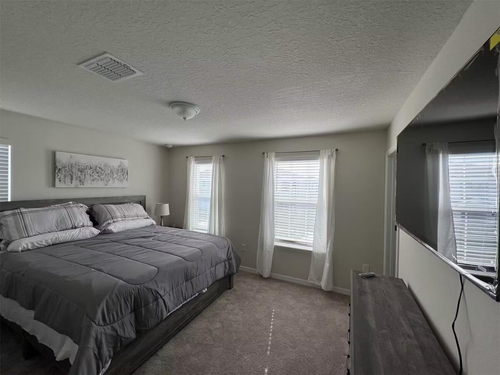 Image 4 of 18 For 3012 Mahalo Drive