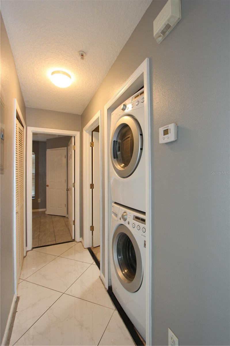 Image 11 of 19 For 1131 Pine Ridge Circle 1