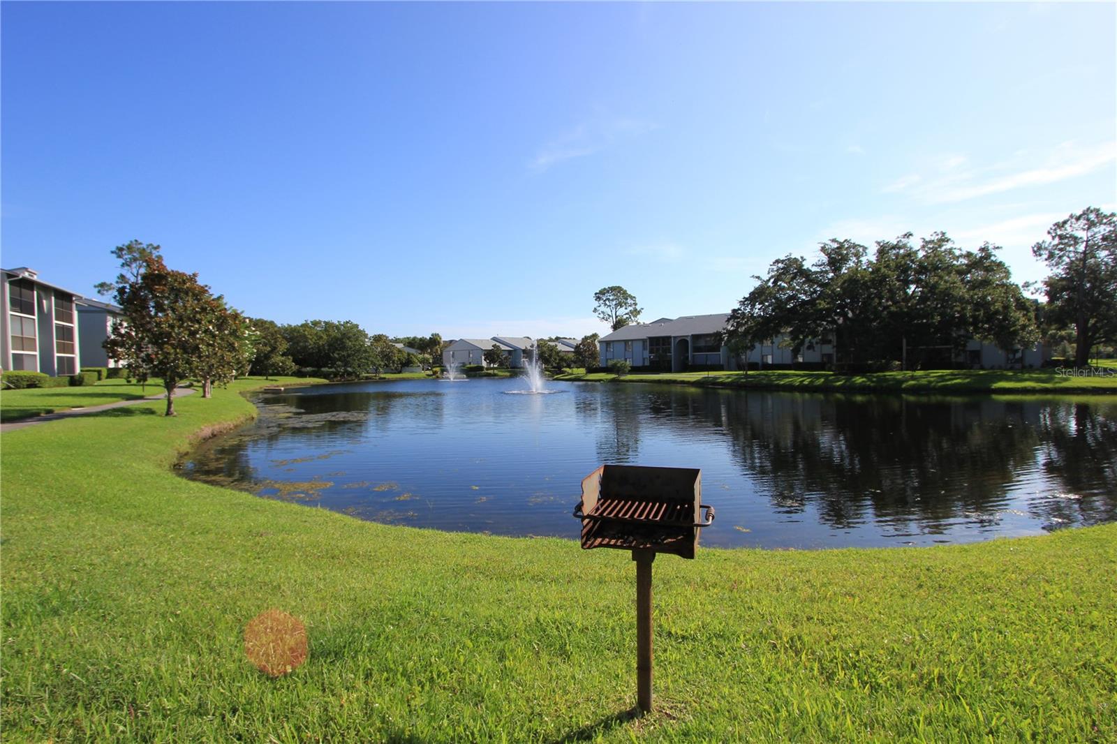 Image 2 of 19 For 1131 Pine Ridge Circle 1