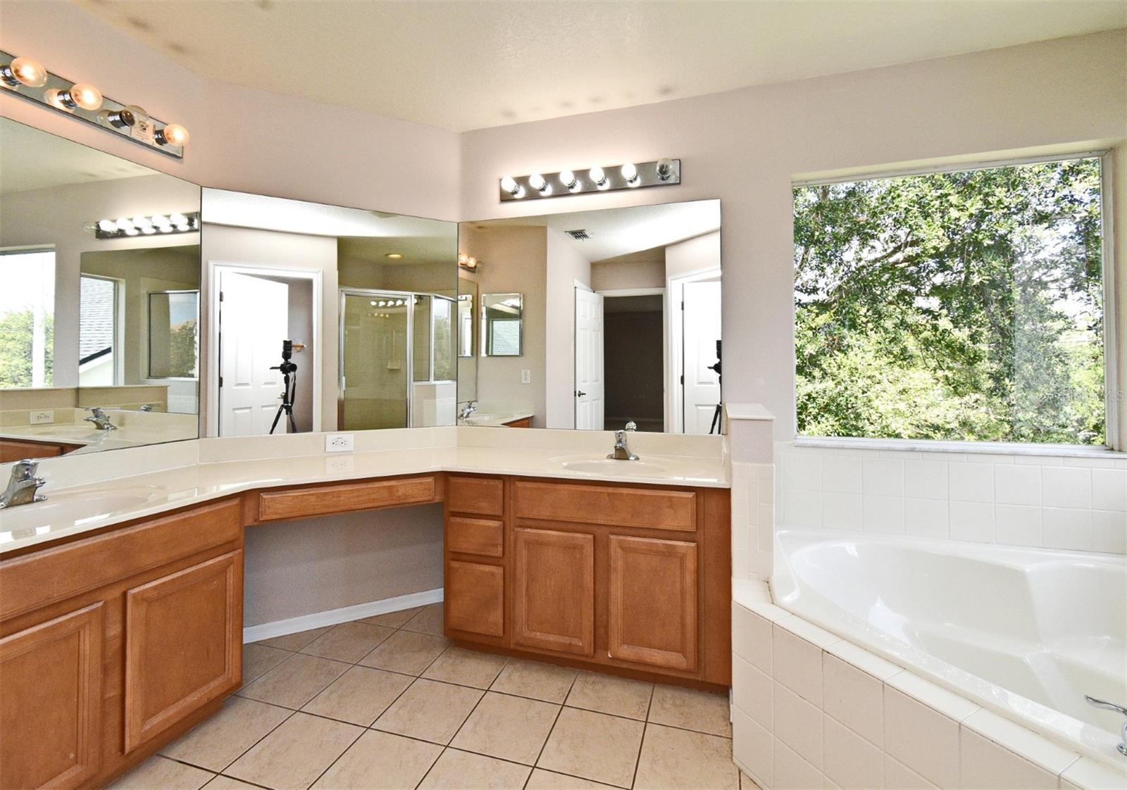 Image 18 of 40 For 9223 Leeland Archer Boulevard
