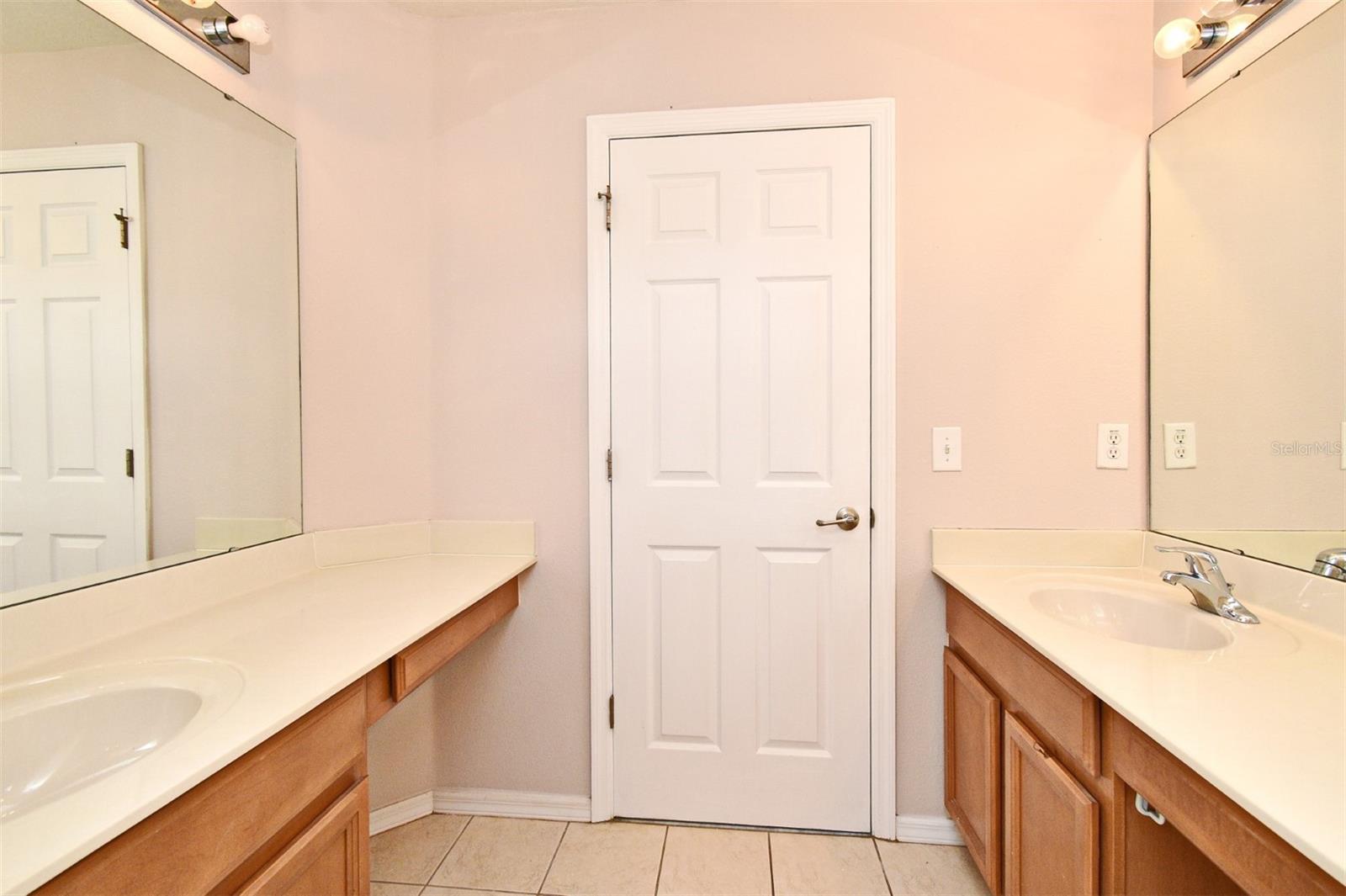 Image 33 of 40 For 9223 Leeland Archer Boulevard