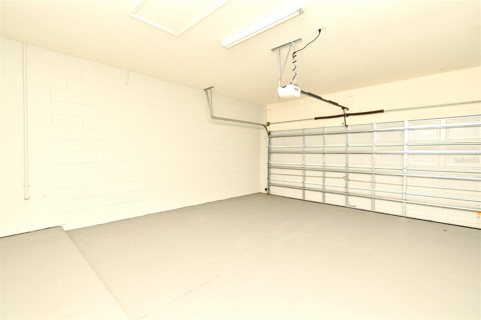 Image 36 of 40 For 9223 Leeland Archer Boulevard