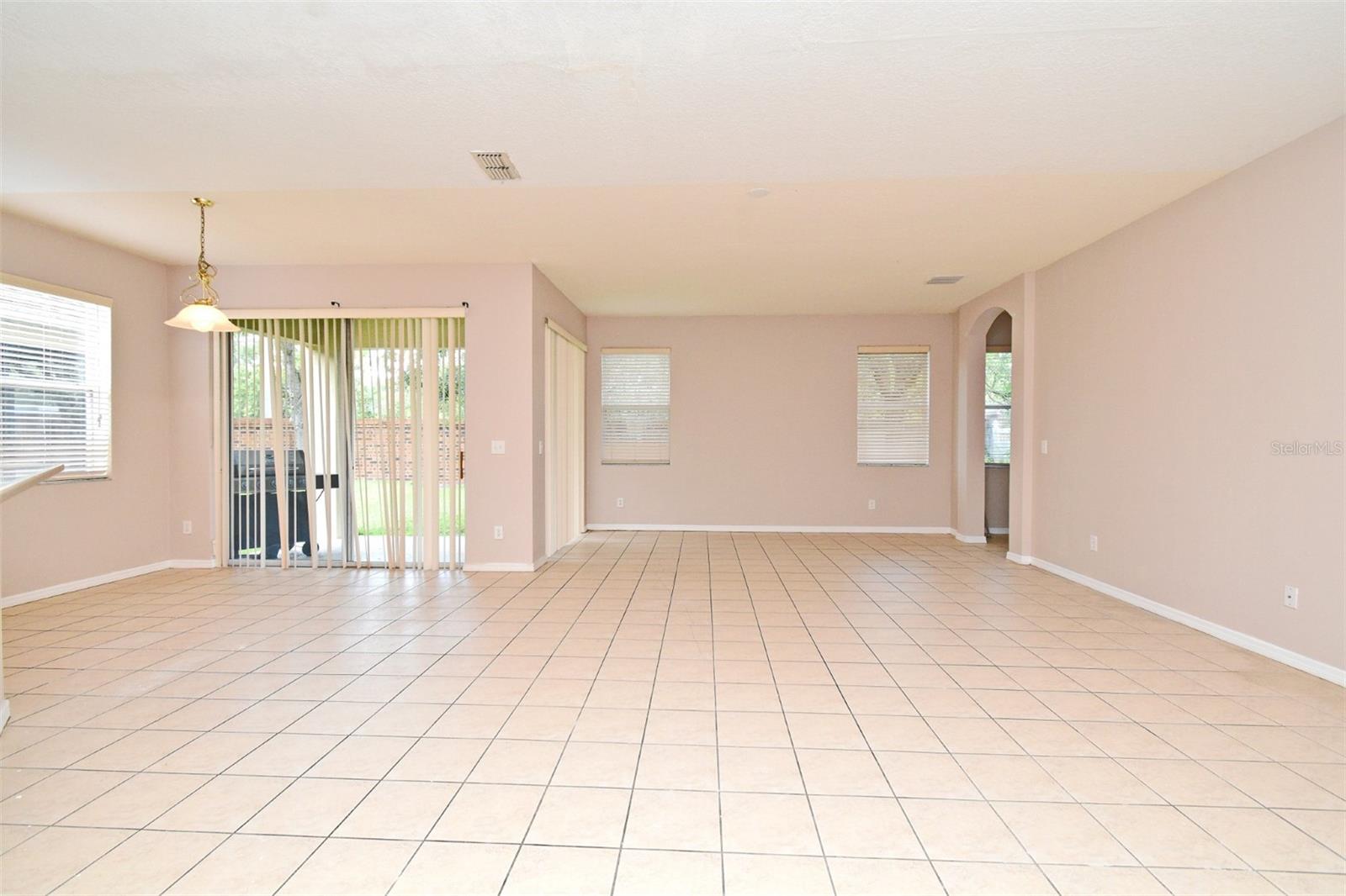 Image 7 of 40 For 9223 Leeland Archer Boulevard