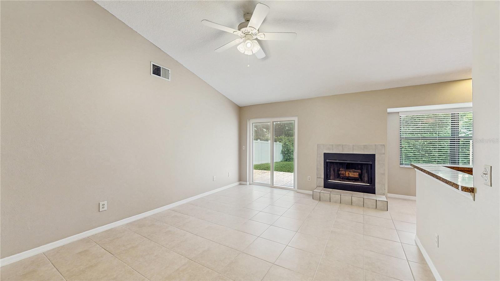 Image 10 of 31 For 5130 Sun Palm Drive