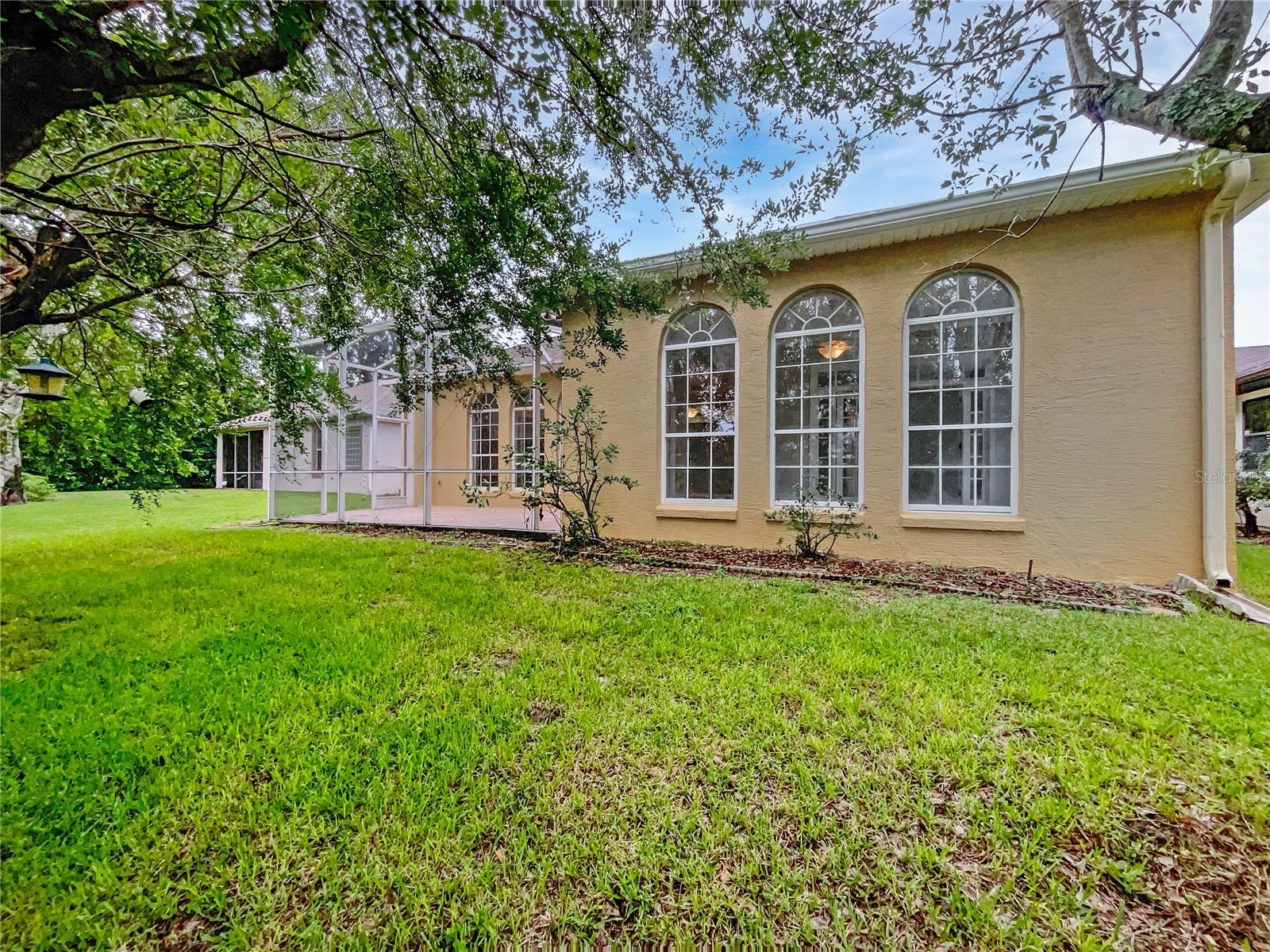 Image 21 of 22 For 109 Greentree Lane