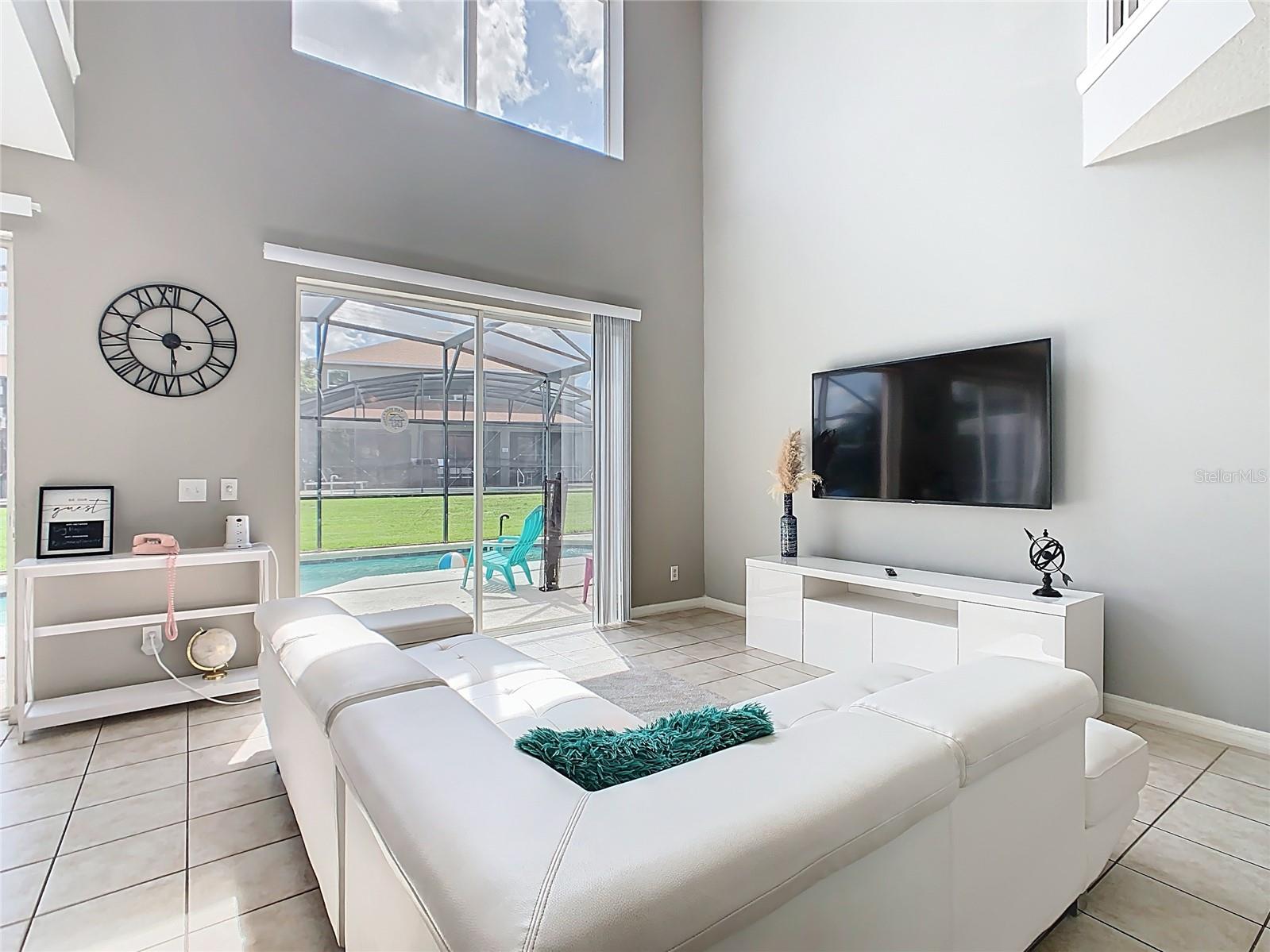 Image 43 of 79 For 2705 Grand Harbour Court