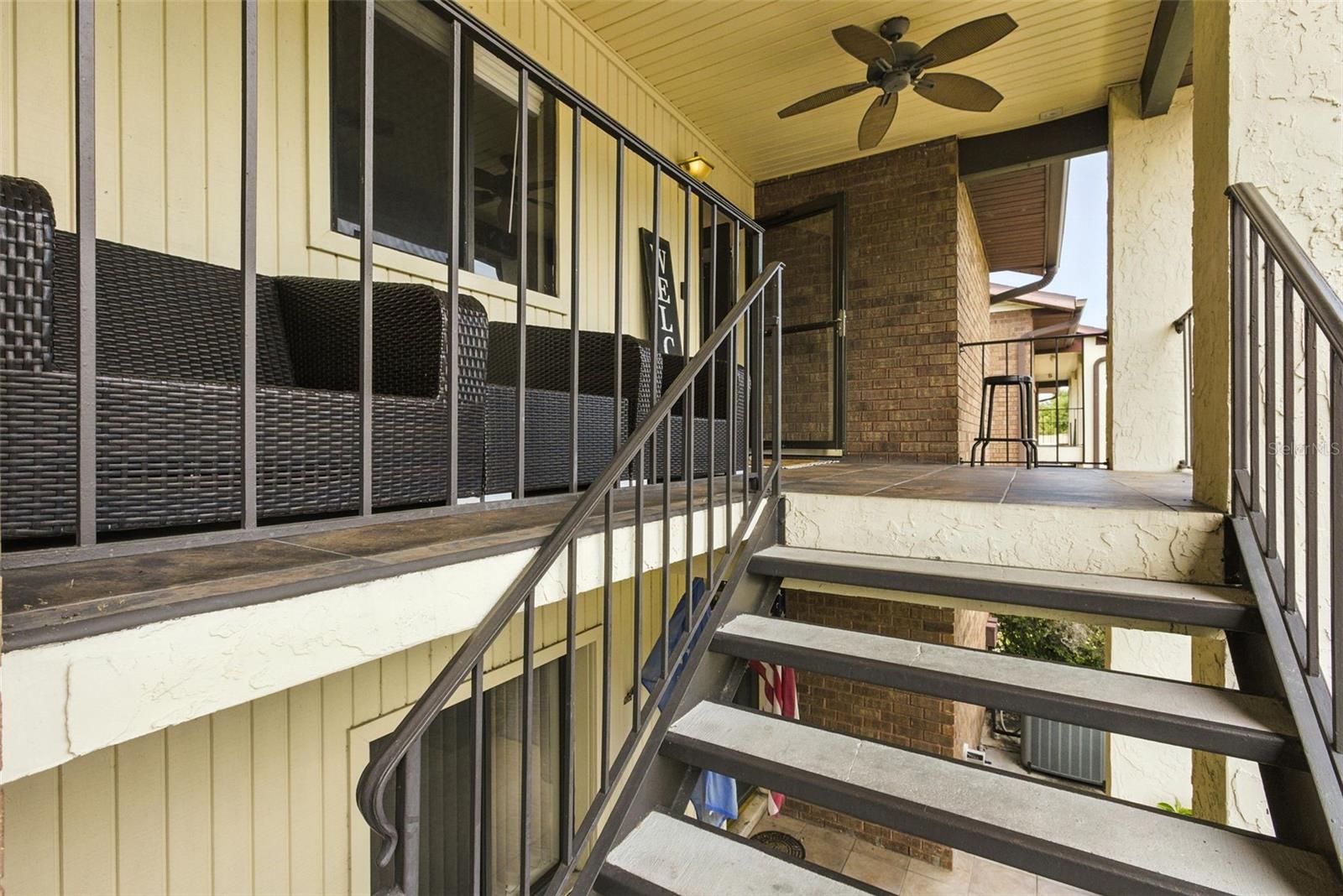 Image 4 of 41 For 563 Belltower Avenue 240