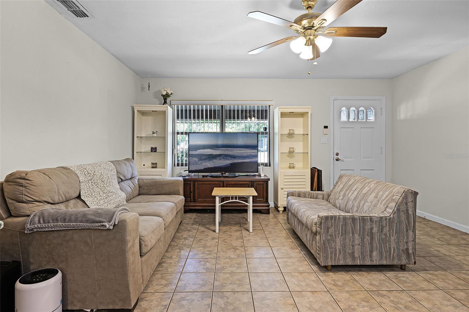 Image 6 of 43 For 1250 Tangerine Court