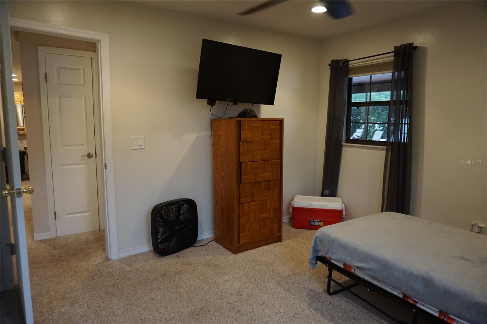 Image 21 of 51 For 13785 39th Terrace