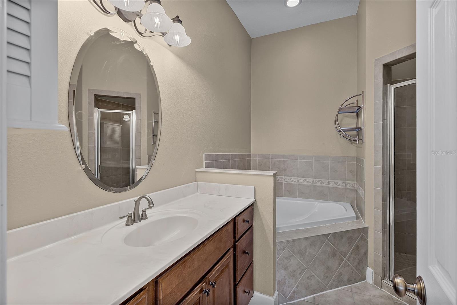 Image 11 of 25 For 336 Kaley Street