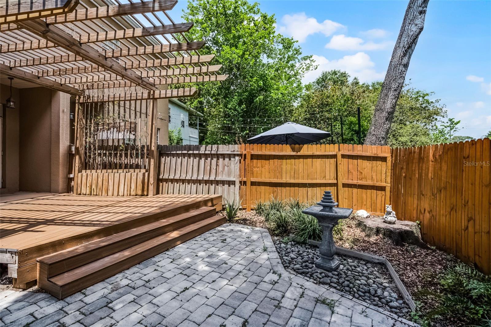 Image 18 of 25 For 336 Kaley Street